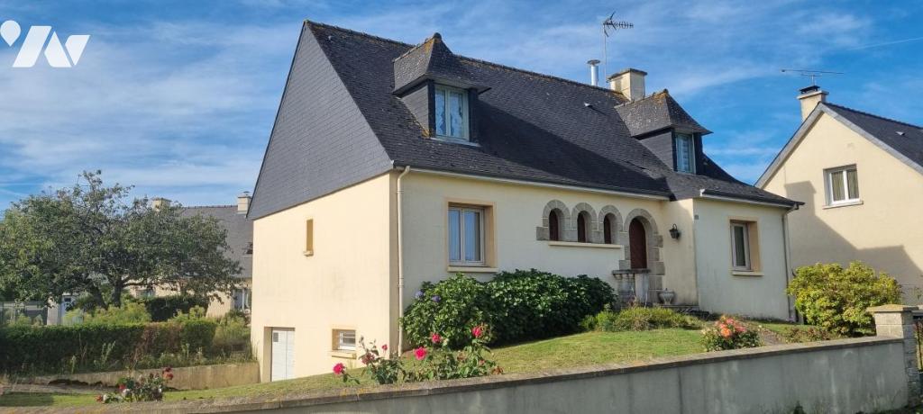 VENTE maison-LA GUERCHE DE BRETAGNE (35)