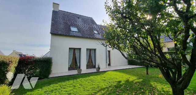 Vente - Maison / villa - LA GUERCHE DE BRETAGNE - 123,48 m² - 5 pièces - 35132-2457