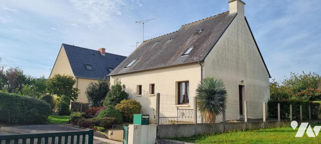 VENTE maison-LA GUERCHE DE BRETAGNE (35)