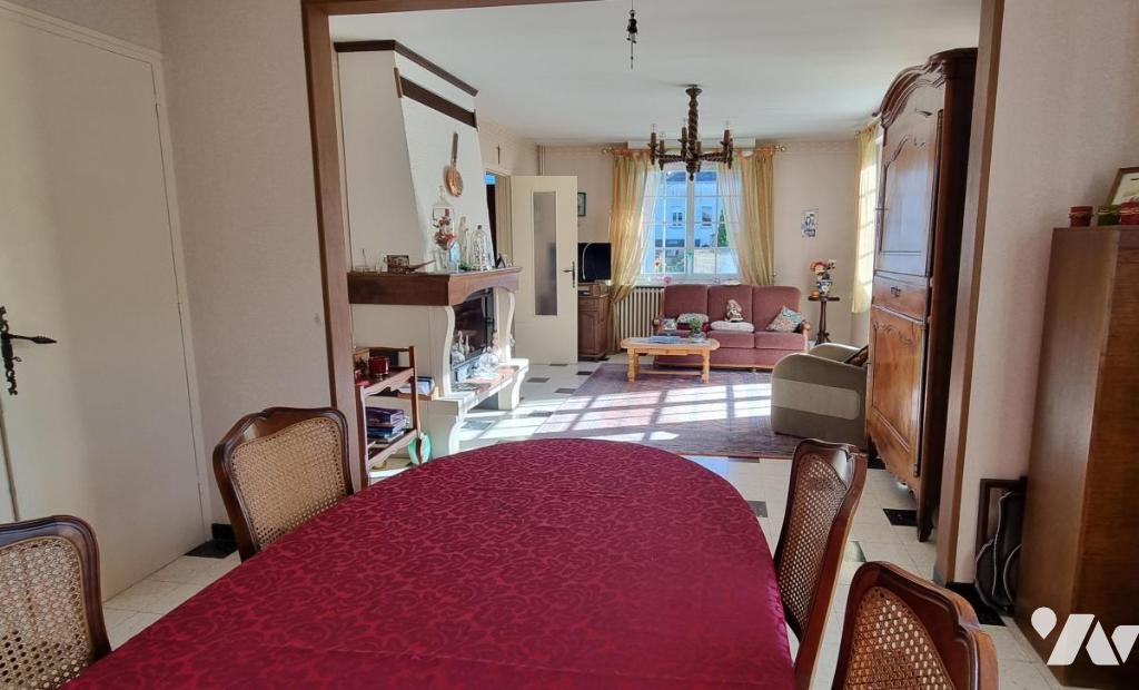 VENTE maison-LA GUERCHE DE BRETAGNE (35)