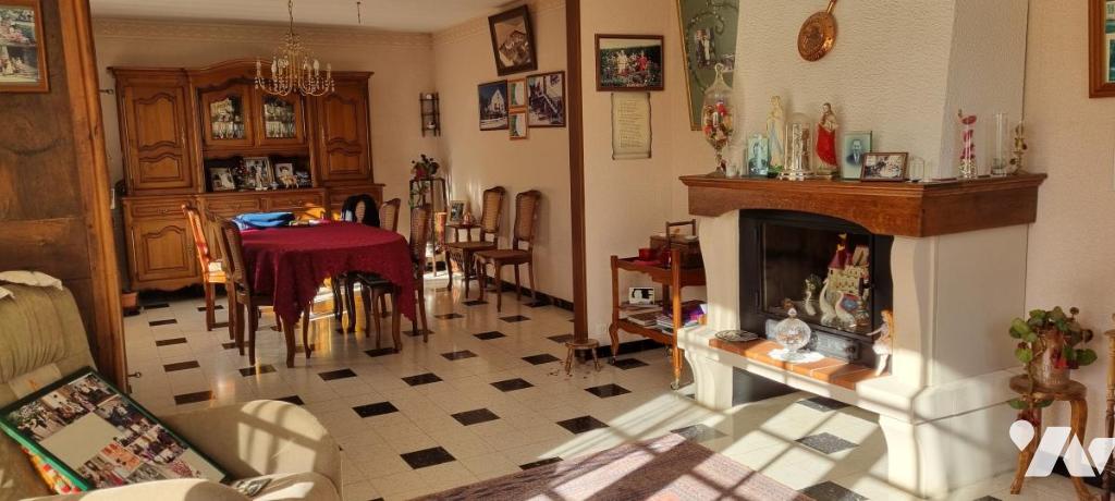 VENTE maison-LA GUERCHE DE BRETAGNE (35)