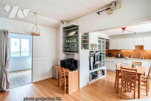 Sale - House/Villa - TOURS - 128 m² - 7 rooms - 37007-2709