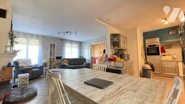 Maison 4 pièces 93 m² · à Monnaie · 93 m² · 185 000 €