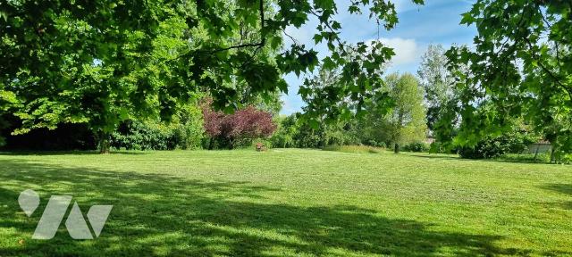 Terrain 1041 m² · à Notre-Dame-d'Oé · 1 041 m² · 160 000 €