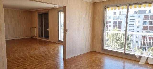 Appartement 5 pièces 135 m² · à Tours · 134,5 m² · 377 000 €