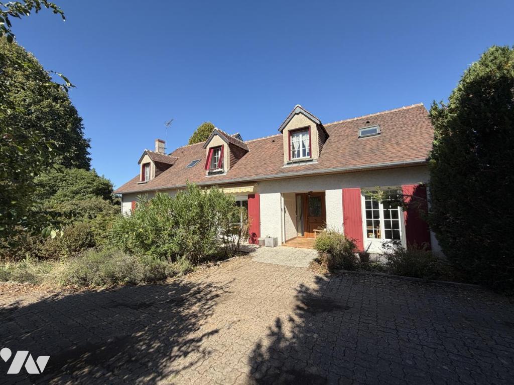 Maison 8 pièces 219 m² · à Chanceaux-sur-Choisille · 219 m² · 500 000 €