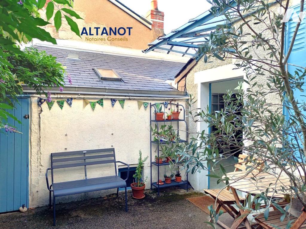 Maison 5 pièces 81 m² · à Tours · 80,6 m² · 285 000 €