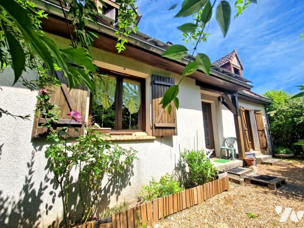 Maison 6 pièces 120 m² · à Fondettes · 120 m² · 330 000 €