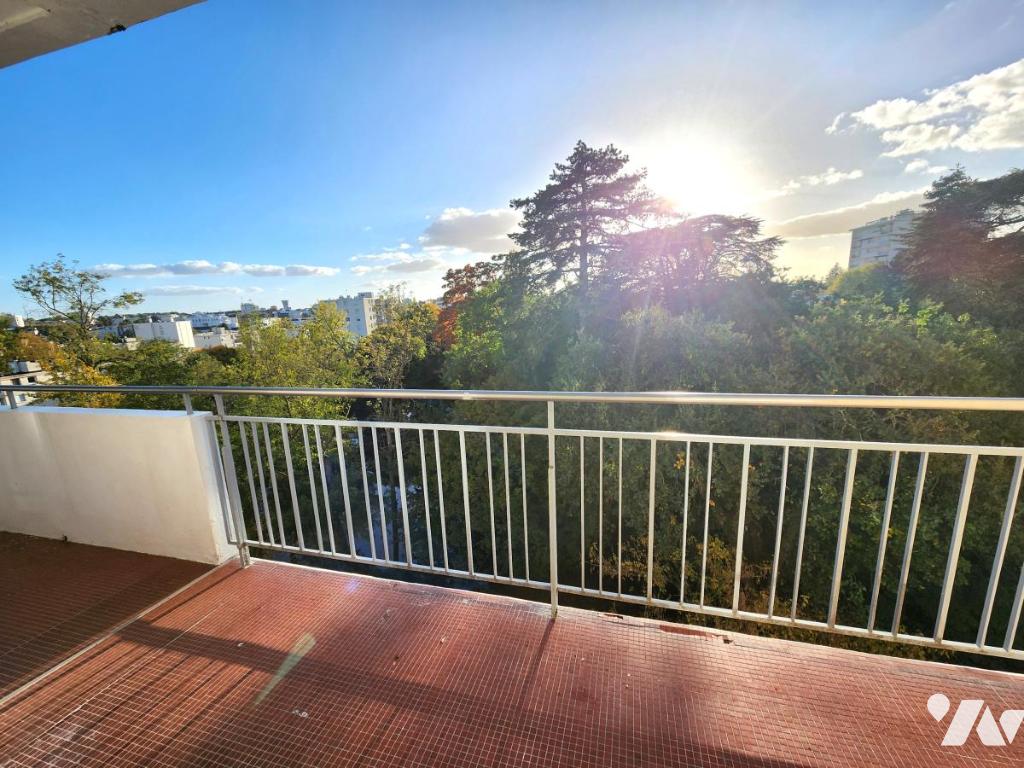 Appartement 4 pièces 87 m² · à Joué-lès-Tours · 87 m² · 170 000 €