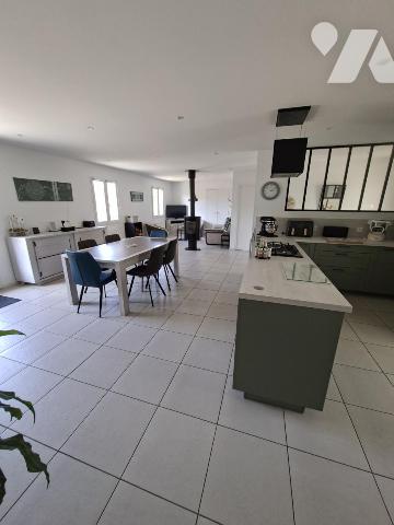Maison 133 m² · à Champigny-sur-Veude · 133 m² · 219 000 €