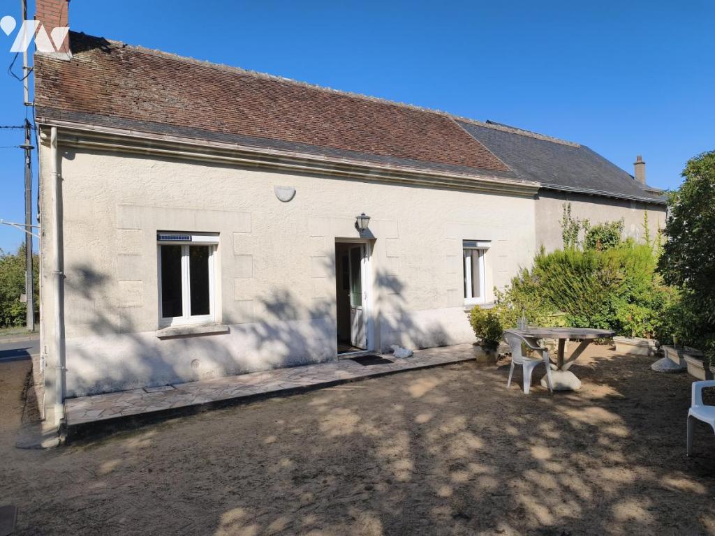 Maison 3 pièces 76 m² · à Lignières-de-Touraine · 76 m² · 160 000 €