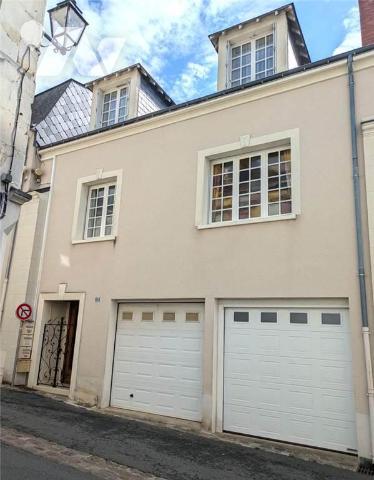 Maison 6 pièces 245 m² · à Sainte-Maure-de-Touraine · 245 m² · 174 000 €