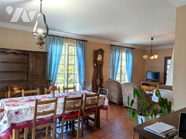 Maison 4 pièces 100 m² · à Sainte-Maure-de-Touraine · 100 m² · 220 000 €