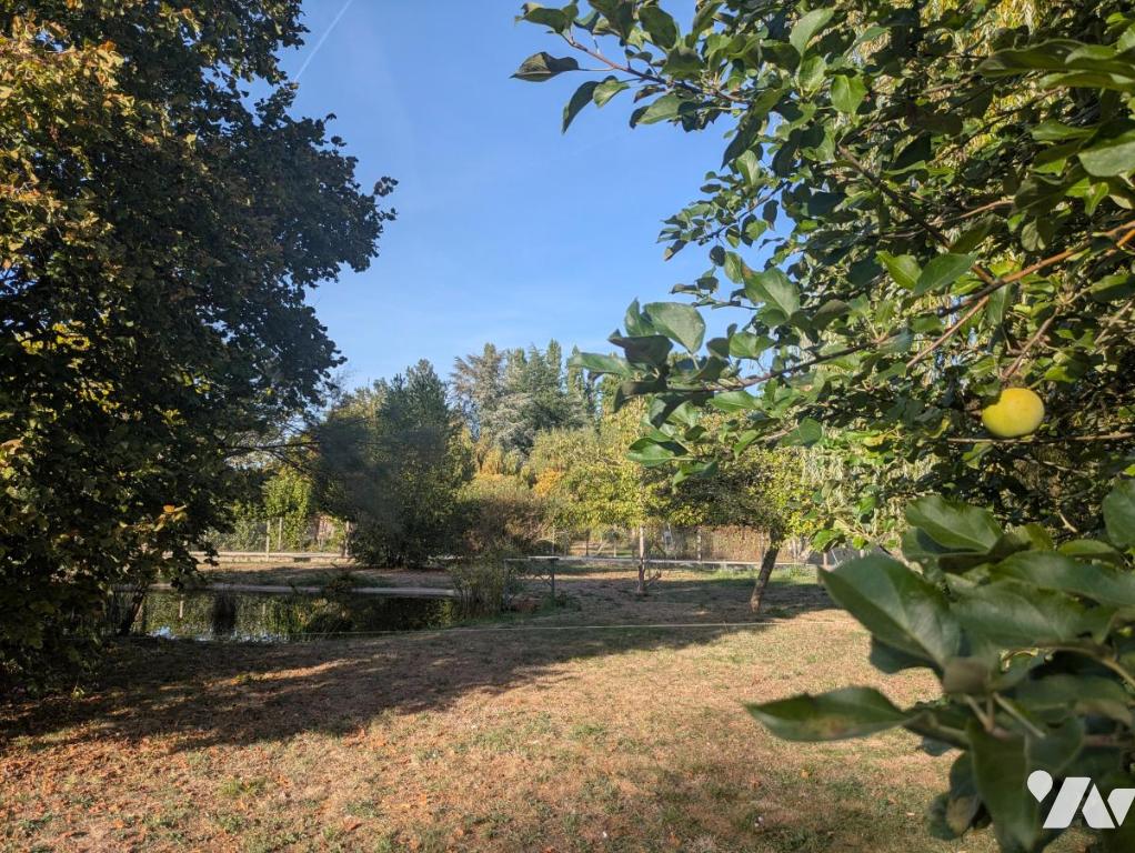 Terrain 1500 m² · à Veigné · 1 500 m² · 214 000 €