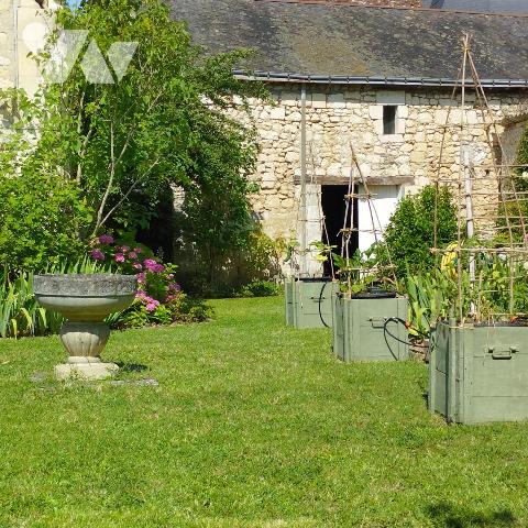 Maison 8 pièces 200 m² · à Saint-Épain · 200 m² · 365 800 €