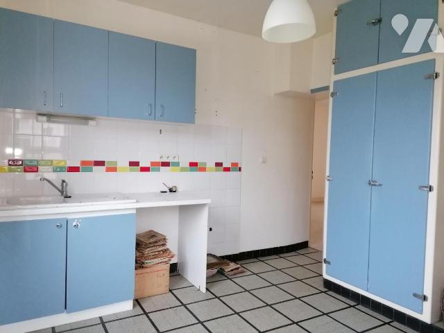 Maison 4 pièces 87 m² · à La Celle-Saint-Avant · 87 m² · 140 000 €