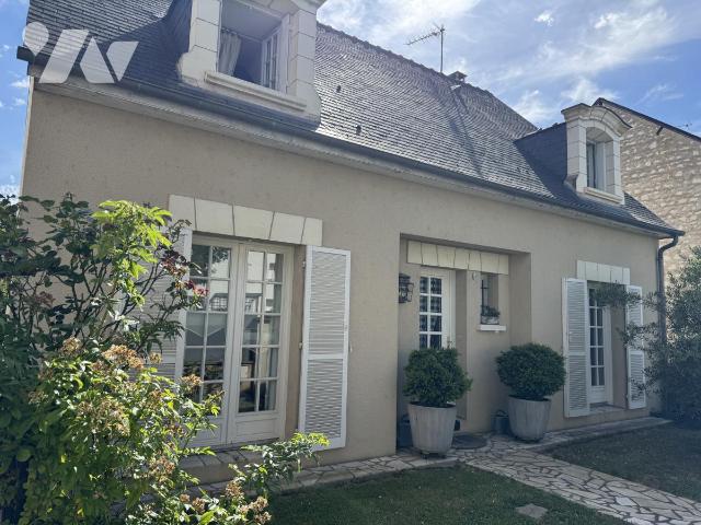 MAI 123m² — Chinon