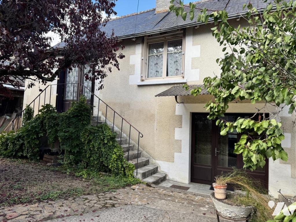 Maison 4 pièces 94 m² · à Chinon · 94 m² · 100 000 €