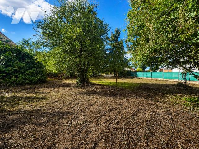 Terrain 956 m² · à Artannes-sur-Indre · 956 m² · 128 000 €