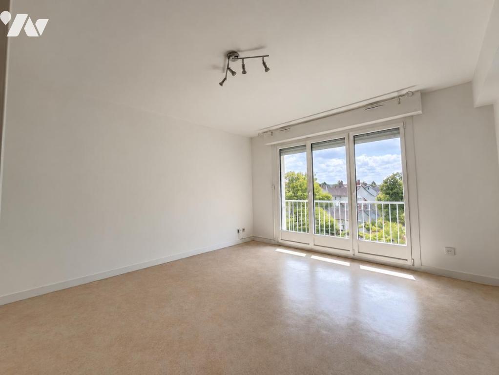 Appartement 2 pièces 49 m² · à Ballan-Miré · 48,6 m² · 130 000 €
