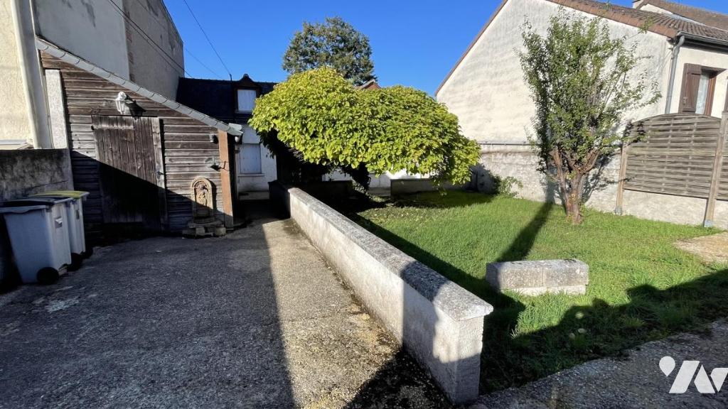 Maison 3 pièces 75 m² · à Tours · 75 m² · 220 000 €