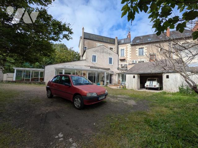 Maison 5 pièces 181 m² · à Tours · 181 m² · 236 746 €