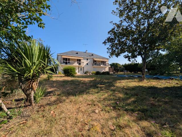 Maison 250m² — Rochecorbon