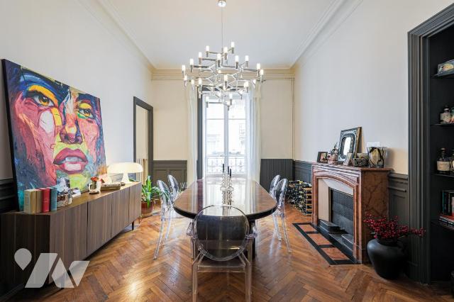 Appartement 3 pièces 108 m² · à Grenoble · 107,6 m² · 365 000 €