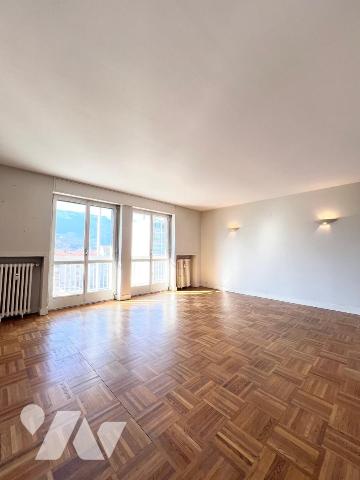 Appartement 4 pièces 106 m² · à Grenoble · 106 m² · 199 000 €
