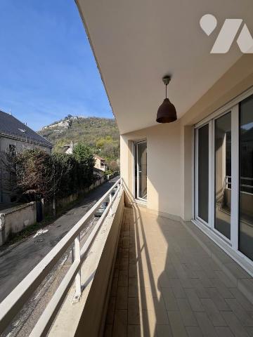 Appartement 4 pièces 88 m² · à Grenoble · 88 m² · 300 000 €