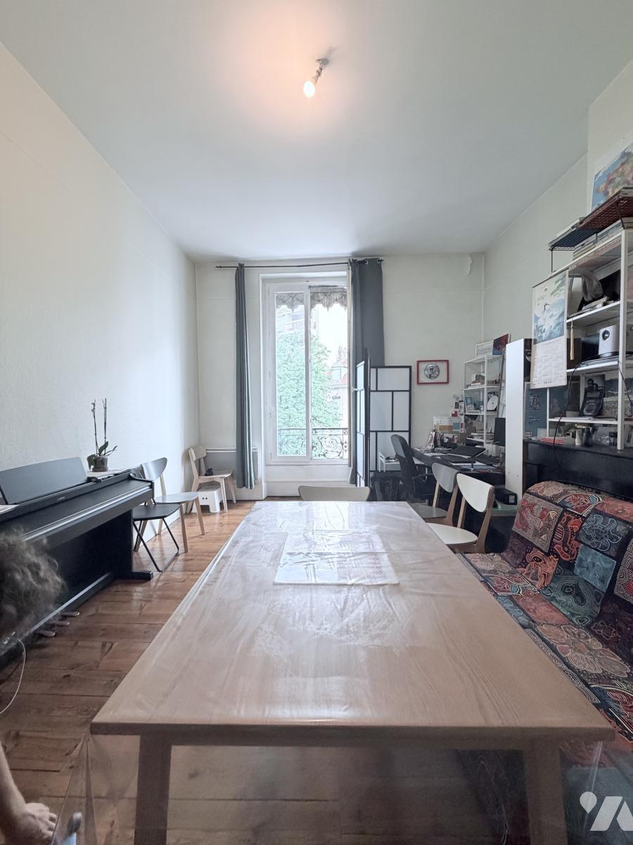 Appartement 1 pièce 42 m² · à Grenoble · 42,2 m² · 110 000 €