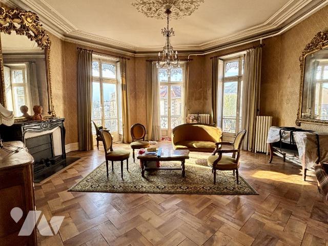 Vente - Appartement - GRENOBLE - 205,64 m² - 6 pièces - 38007-38