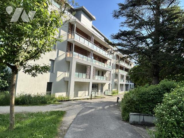 Vente - Appartement - LA TRONCHE - 94,19 m² - 3 pièces - 38007-48