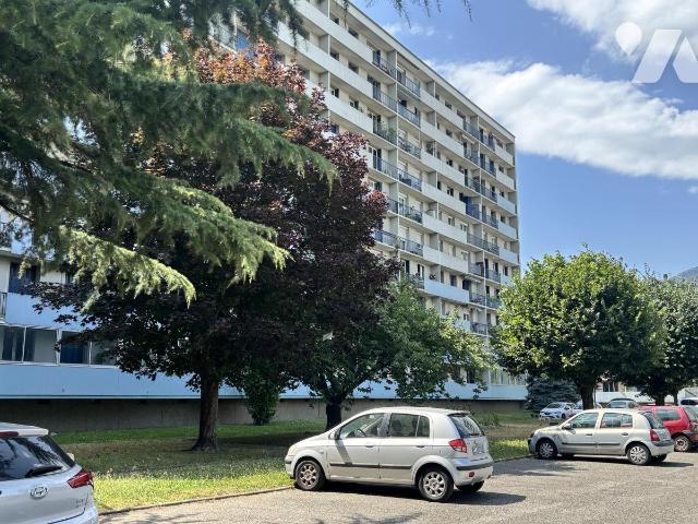 Appartement 3 pièces 62 m² · à Grenoble · 62 m² · 82 000 €