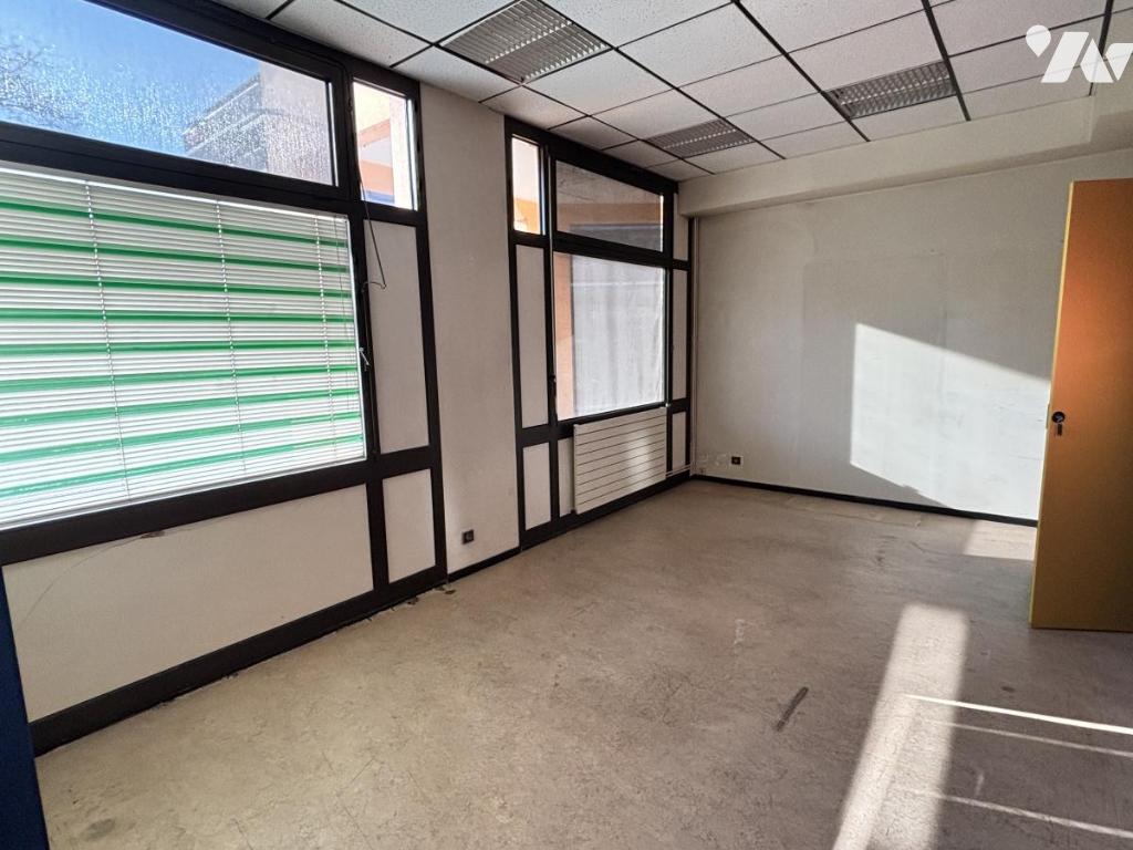 VENTE localActivites-MEYLAN (38)