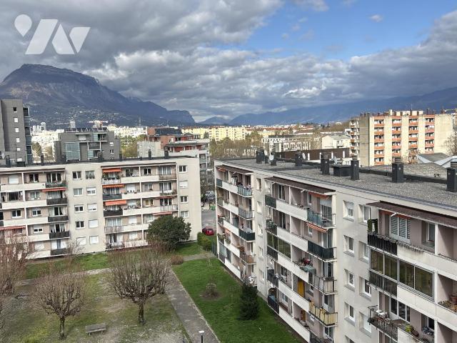 Appartement 3 pièces 63 m² · à Grenoble · 63 m² · 76 000 €