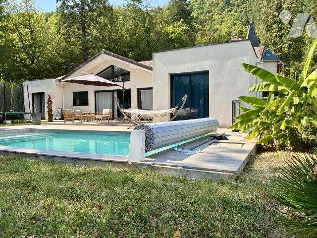 Maison 6 pièces 140 m² · à Vaulnaveys-le-Haut · 140 m² · 690 000 €