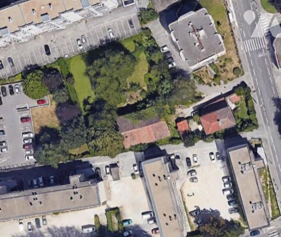 Terrain 1004 m² · à Grenoble · 1 004 m² · 345 000 €