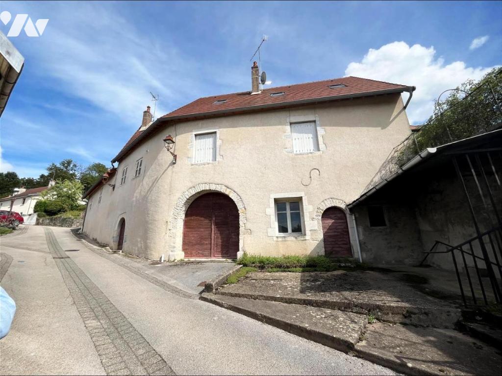 Immeuble 142m² — Rochefort-sur-Nenon