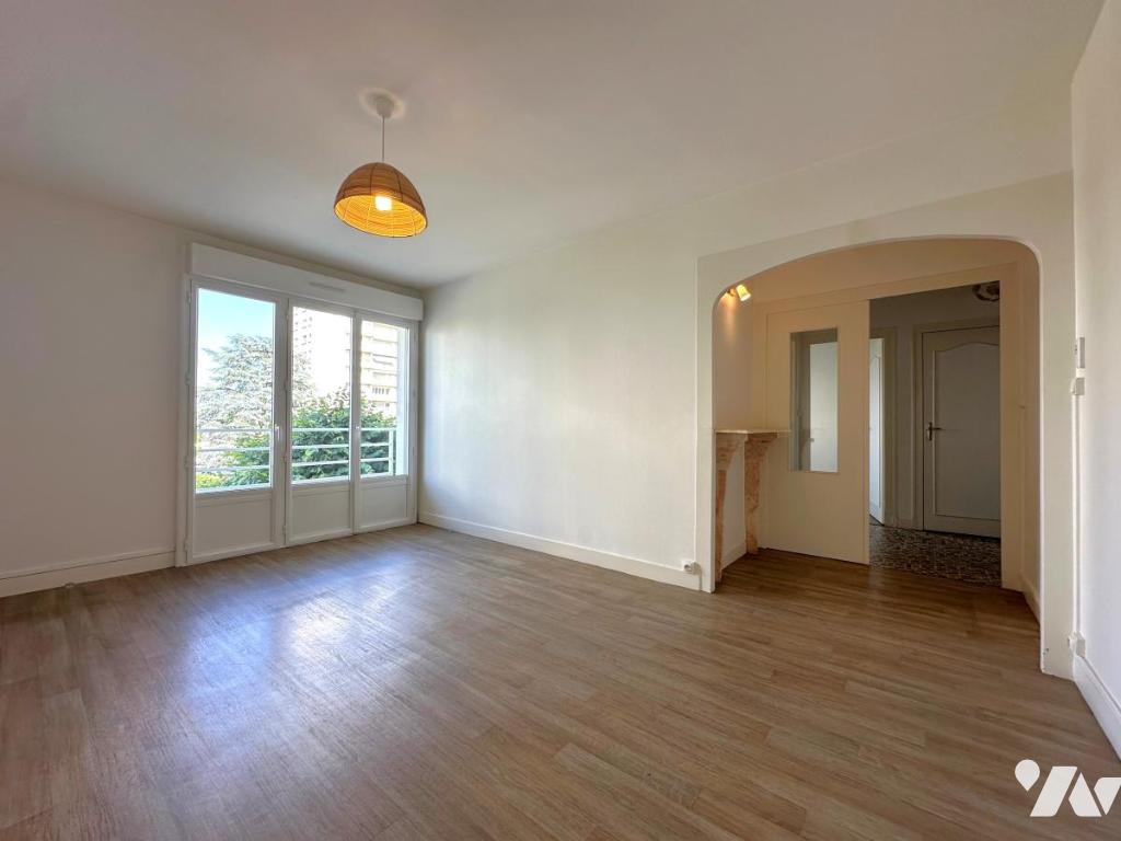 Appartement 3 pièces 65 m² · à Blois · 65 m² · 120 000 €