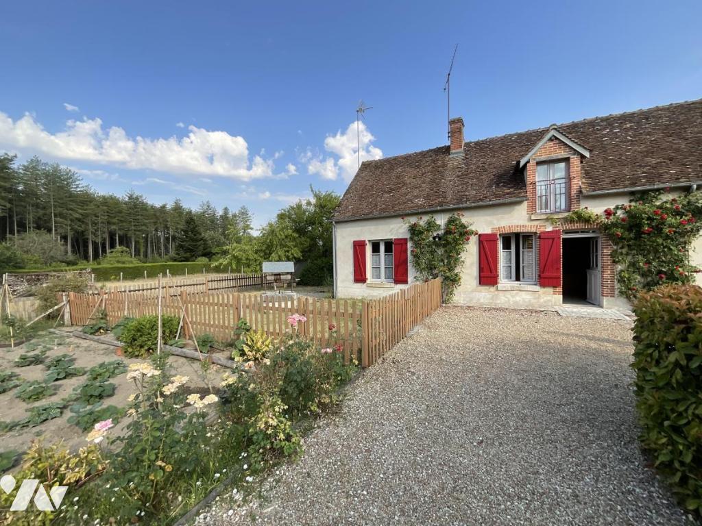 Maison 3 pièces 52 m² · à Thoury · 52 m² · 700 €/mois