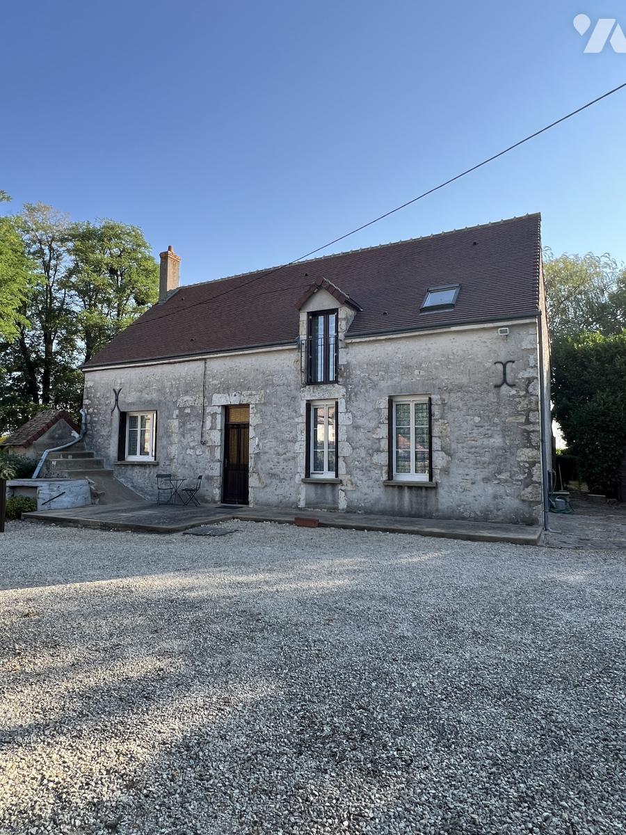 Maison 5 pièces 115 m² · à Beauce la Romaine · 114,6 m² · 135 000 €
