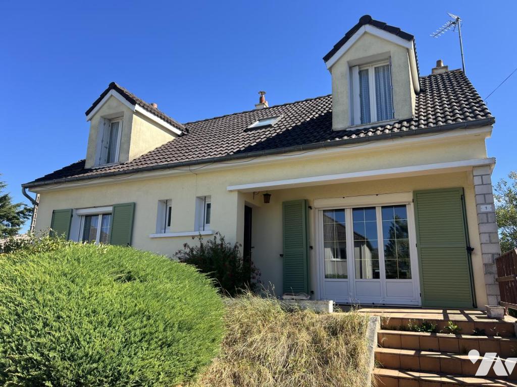 Maison 5 pièces 113 m² · à Beauce la Romaine · 113,3 m² · 165 000 €