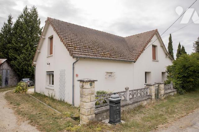 Maison 5 pièces 165 m² · à Saint-Romain-sur-Cher · 165 m² · 190 000 €