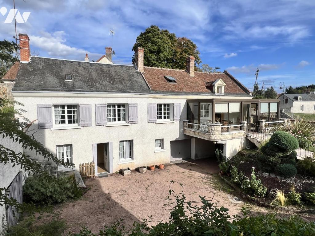 Maison 6 pièces 147 m² · à Saint-Romain-sur-Cher · 147 m² · 165 000 €