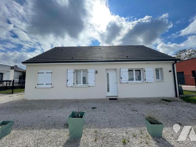 Maison 4 pièces 80 m² · à Naveil · 80 m² · 780 €