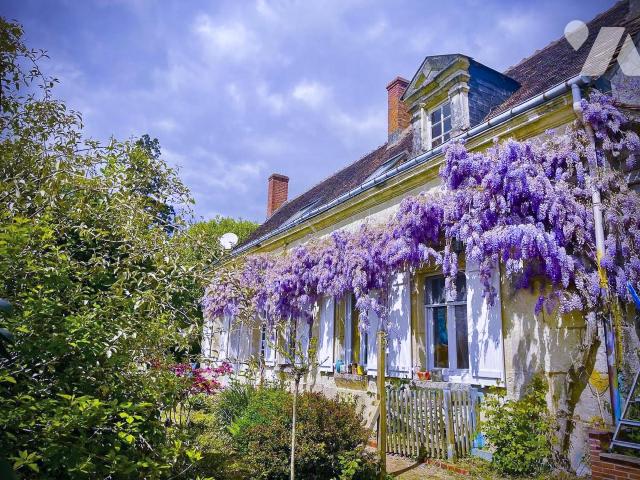 Maison 10 pièces 249 m² · à Lunay · 249 m² · 270 000 €