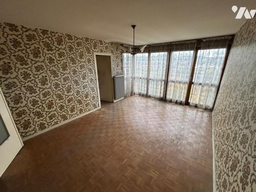 VENTE appartement-VILLARS (42)