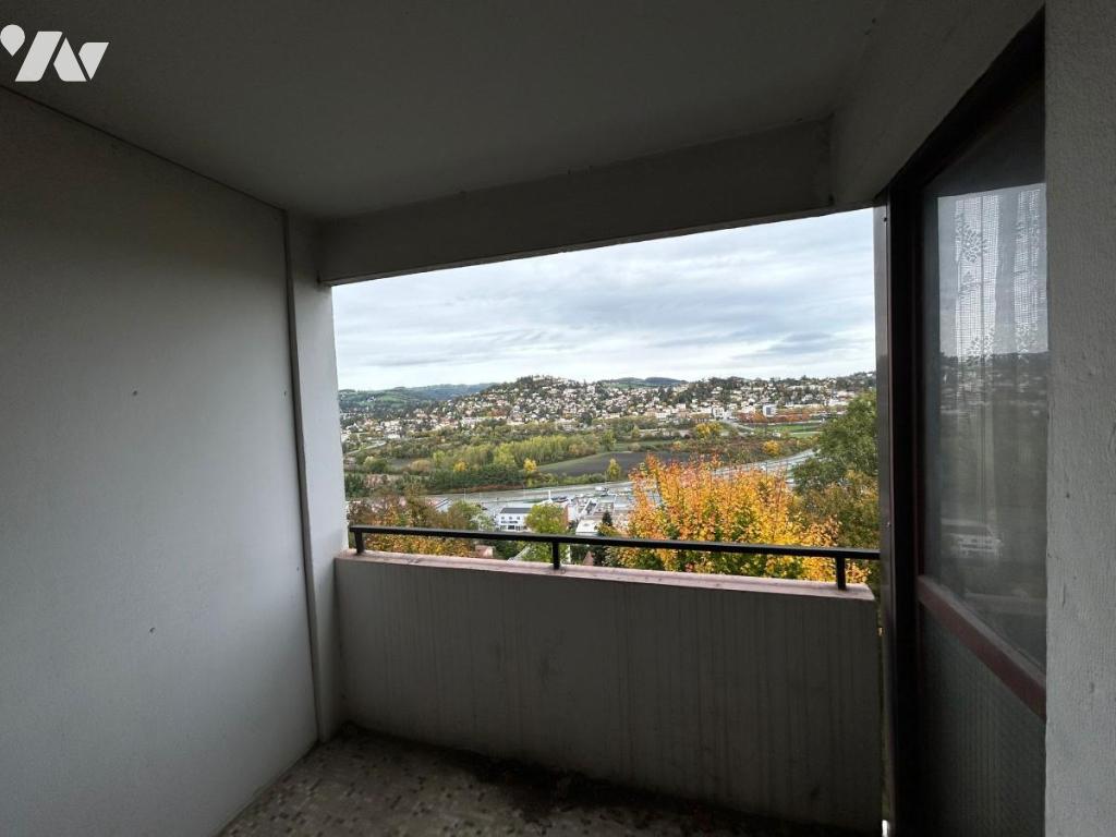 VENTE appartement-VILLARS (42)