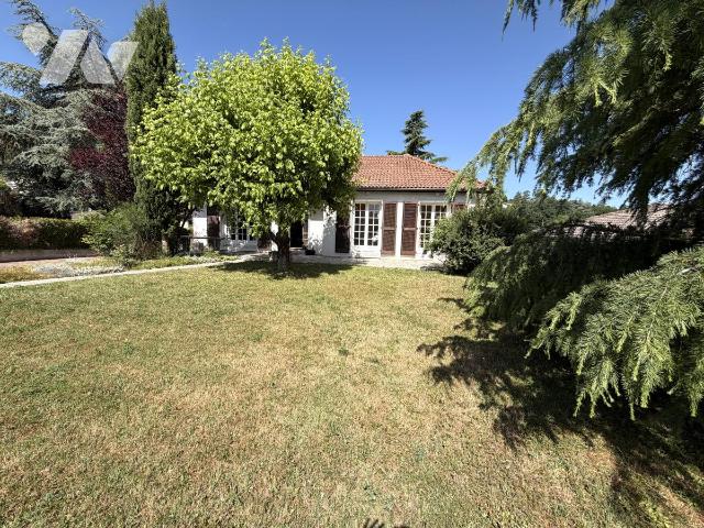 MAI 88m² — Fraisses